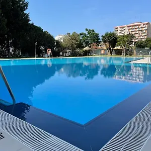  Apartamento Apartamento con piscina a 500m de la playa en Benalmadena Costa