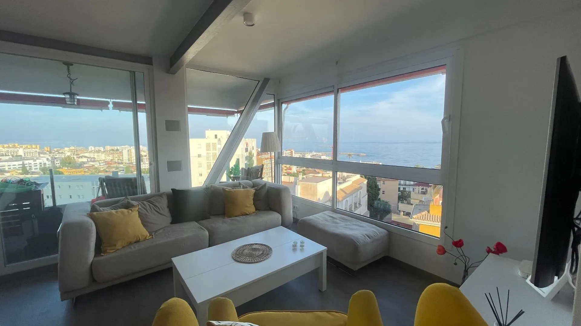 Apartamento en urbanización con fantásticas vistas Benalmádena España